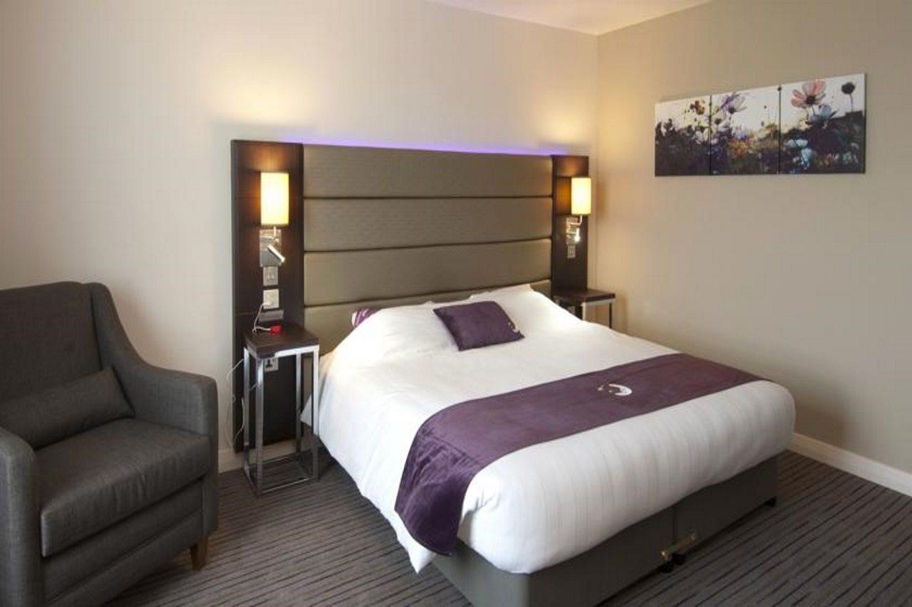 Premier Inn Aberdeen City Centre Екстериор снимка