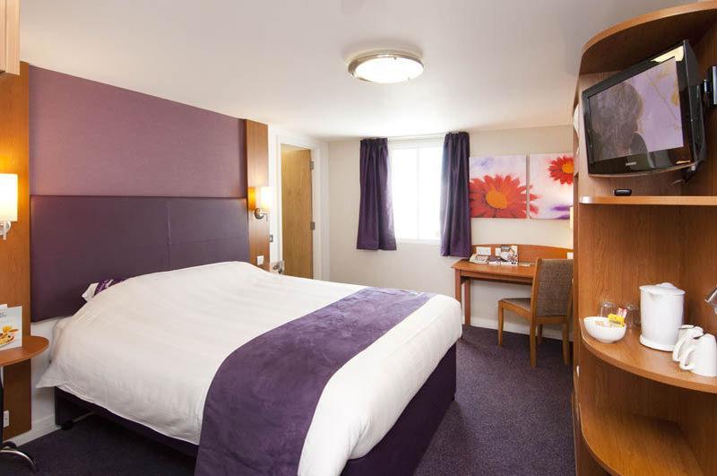 Premier Inn Aberdeen City Centre Екстериор снимка